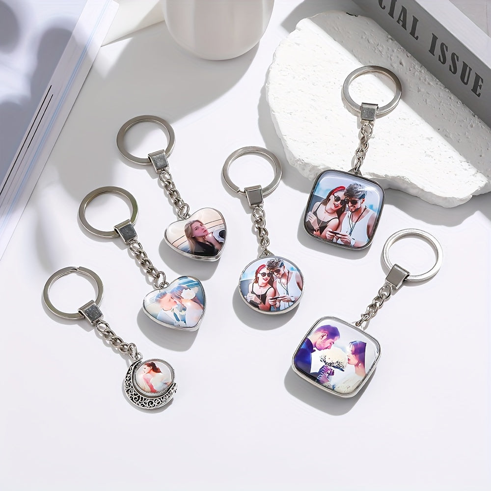 Personalized Love Heart Keychain with Photo Insert for Gifts and Keepsakes