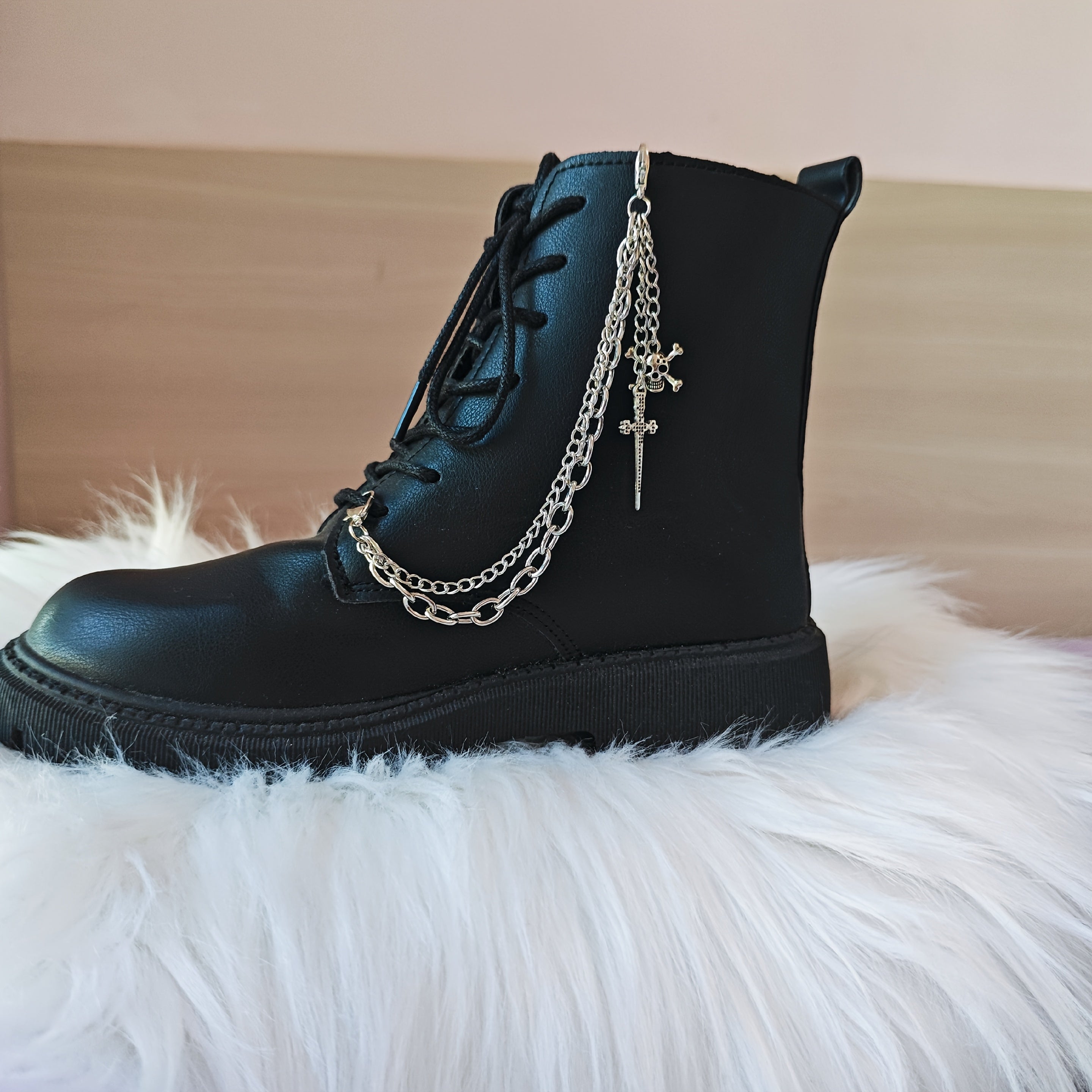 Unisex Gothic Leather Motorcycle Boot Chain Detachable Shoe Decoration