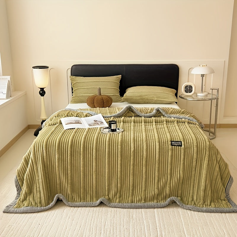 Faux Fur Throw Blanket Soft Warm Cozy for Couch Bed Travel All-Season Gift