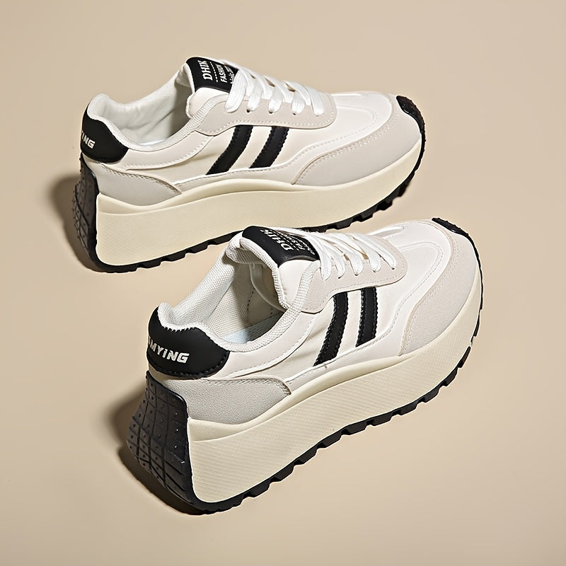 Women's Striped Low Top Athletic Sneakers Lightweight Fabric Upper PVC Sole All-Season