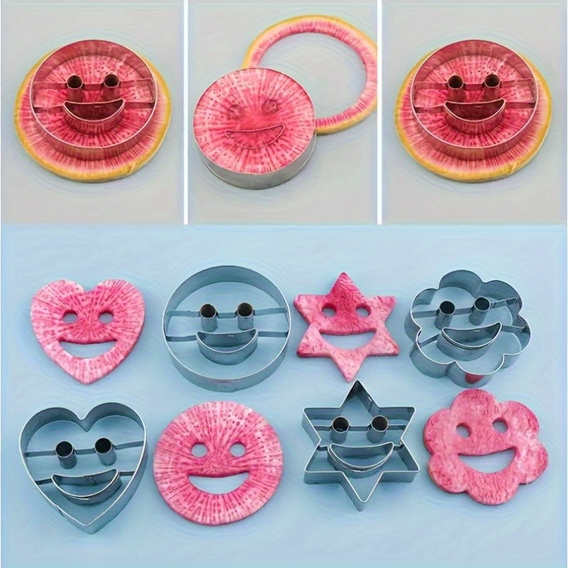 To'rt dona zanglamaydigan po'latdan yasalgan tabassum yuzli pechenye qoliplari.