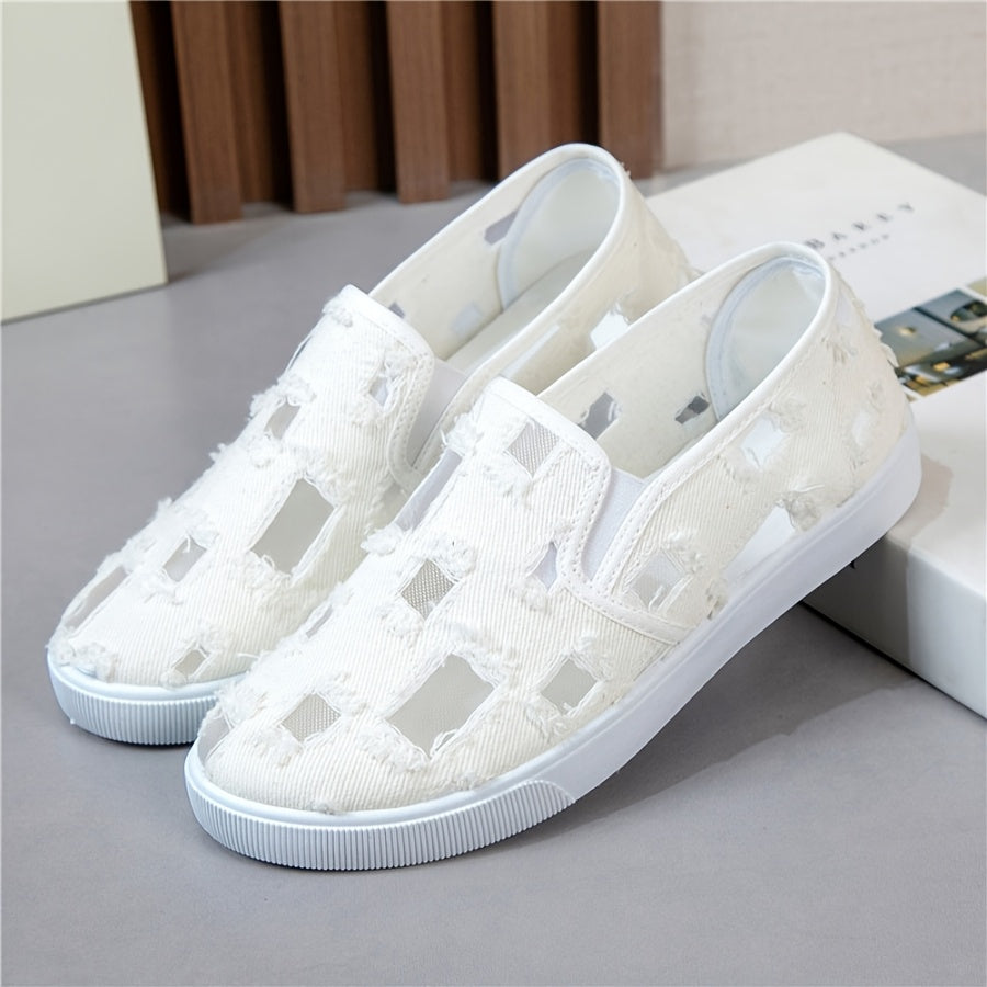 Women's Breathable Slip-On Sneakers, White Casual Shoes with Checkered Pattern