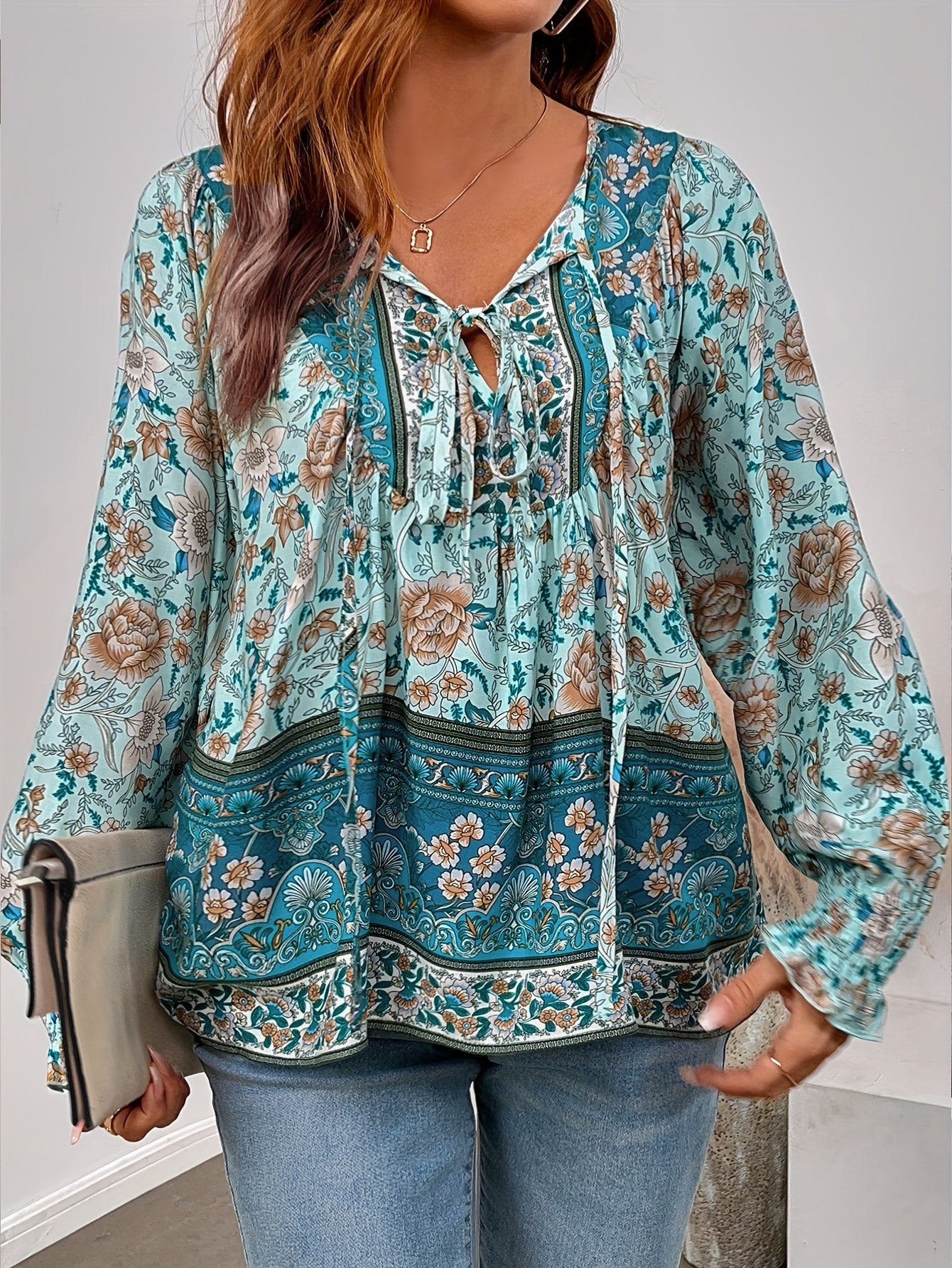 Plus Size Women's Floral Print Long Sleeve Blouse with Smocking Cuffs