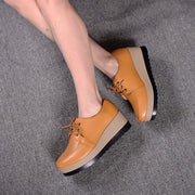 Women's Lace-Up Platform Wedge Loafers with Round Toe and Low Top
