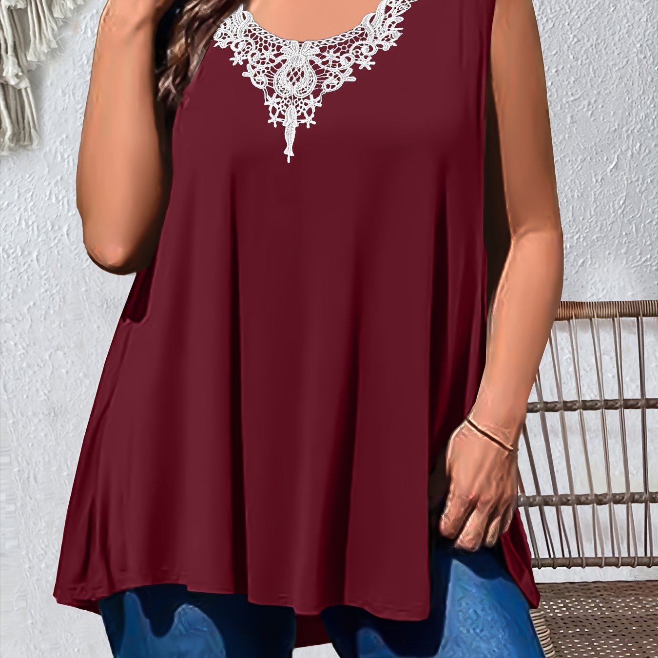 Women's Lace-Trimmed Sleeveless Dress Lightweight Stretch Solid Color Summer Casual