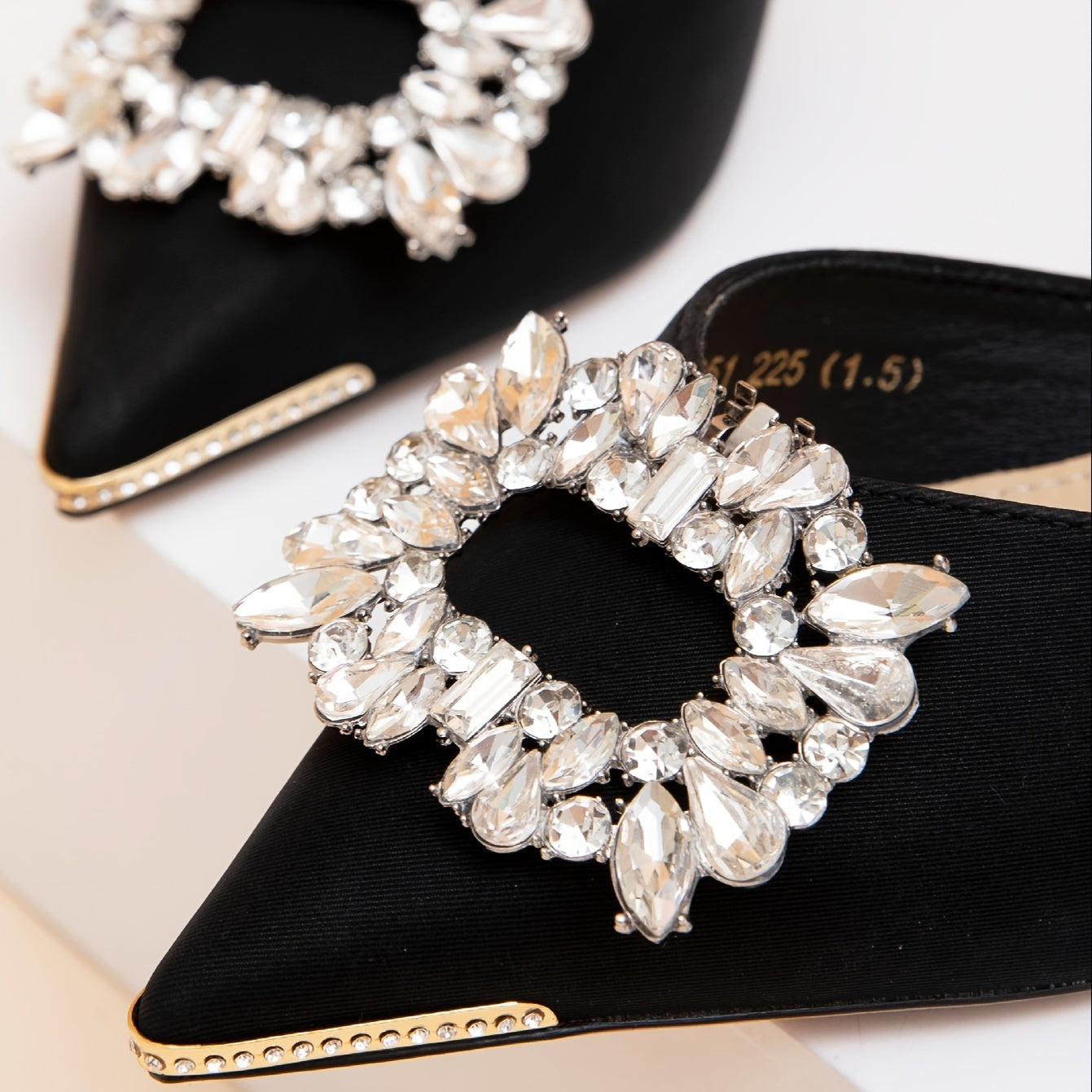 Ayollar uchun rhinestone kristal poyafzal kliplari 1/2 dona mis alloy bezakli burmalar