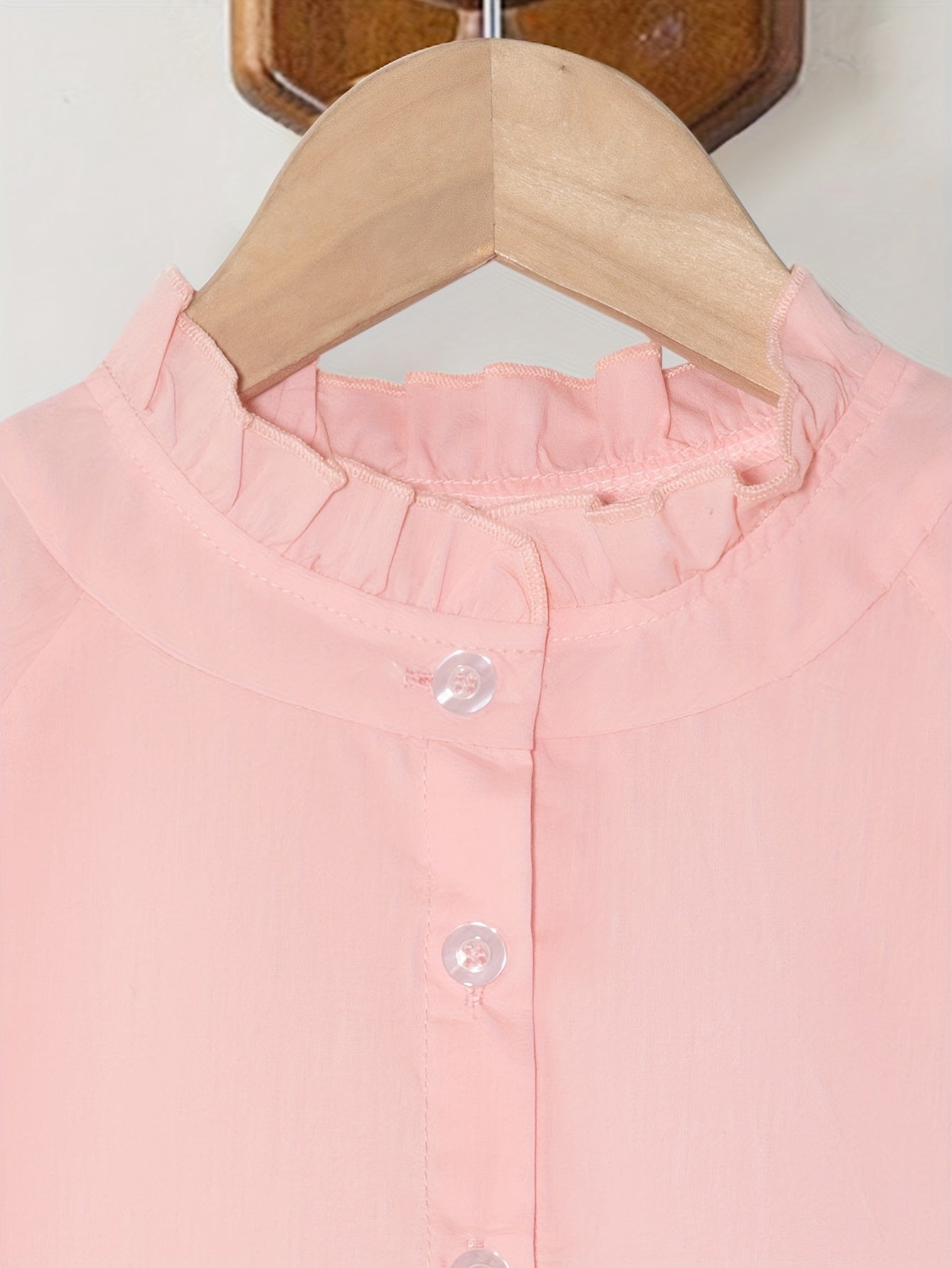 Длинная рубашка с сердечным узором и рюшей на воротнике для девочек