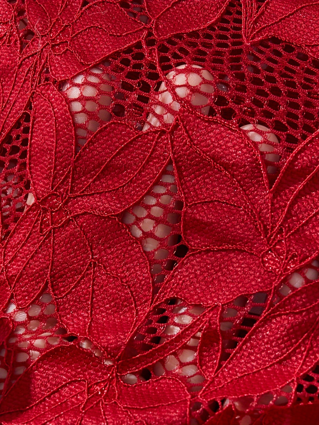 Gul naqshli ichki kiyimlar, ochiq qovuq ichki kiyimlar, ayollar uchun jozibali ichki kiyimlar.