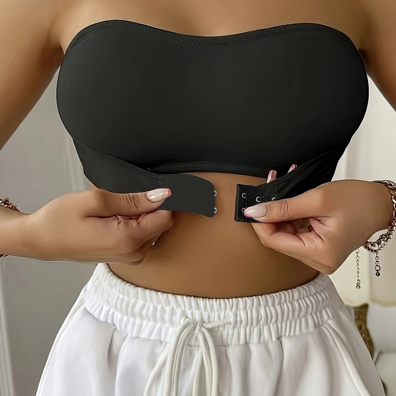 Women’s Strapless Bralette with Buckle Front and Anti-slip Feature