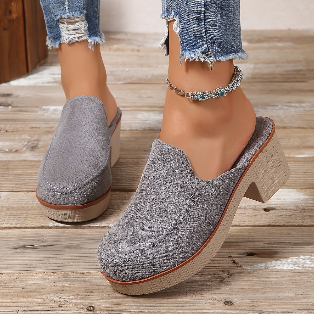 Women's Slip-On Loafers Breathable Fabric Solid Color Casual Shoes