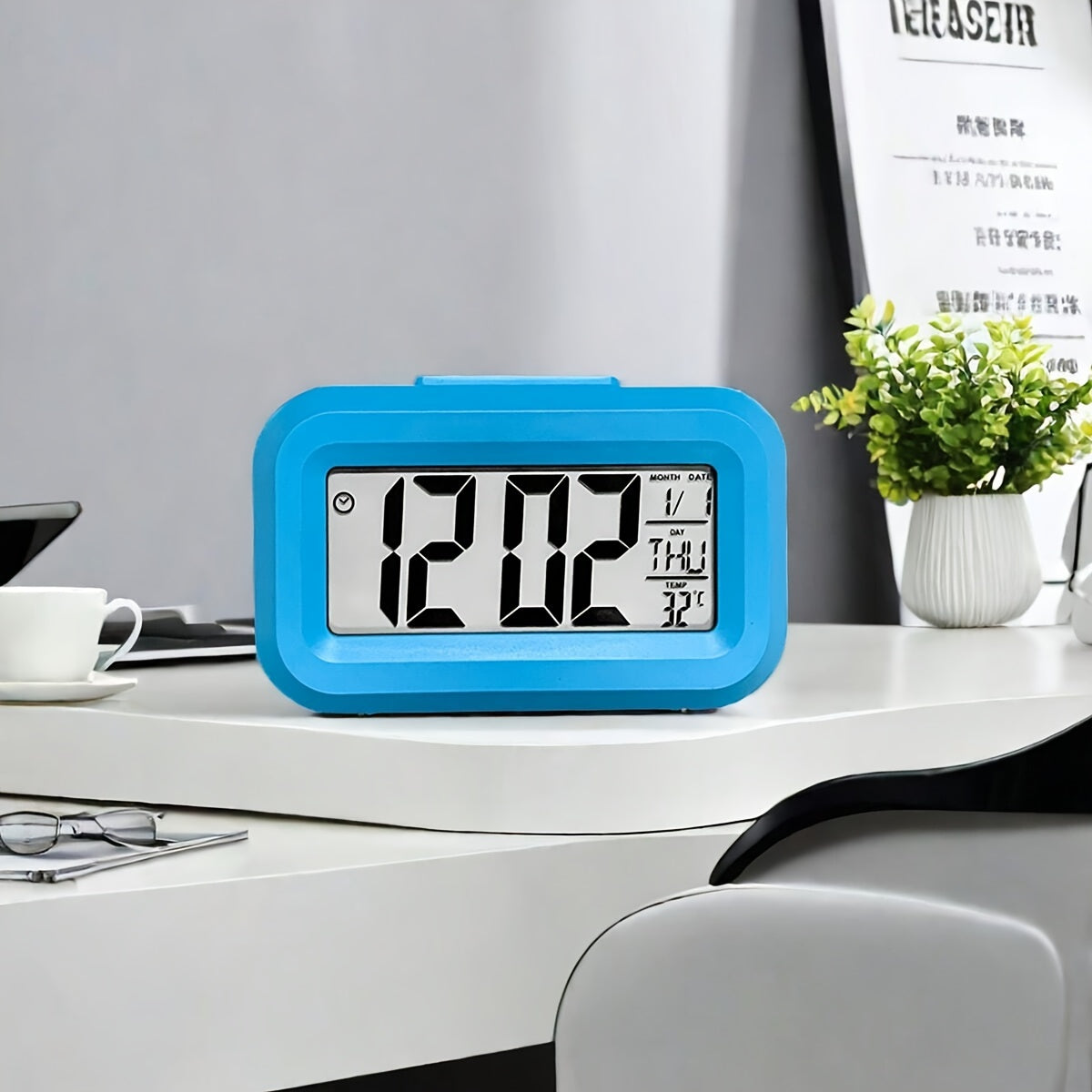 Pink Mini LED Desk Clock with Backlight Temperature Calendar Digital Display Battery-Powered