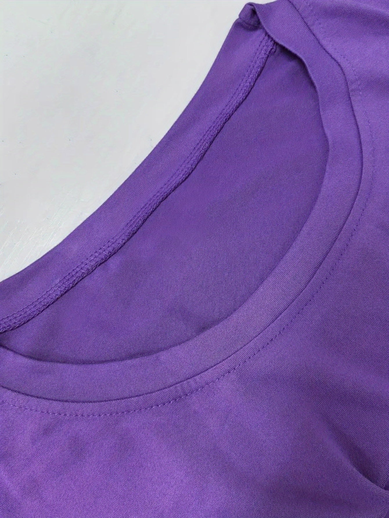 Women's Large Fit Heart Print T-Shirt - Soft Breathable Polyester Casual Short Sleeve