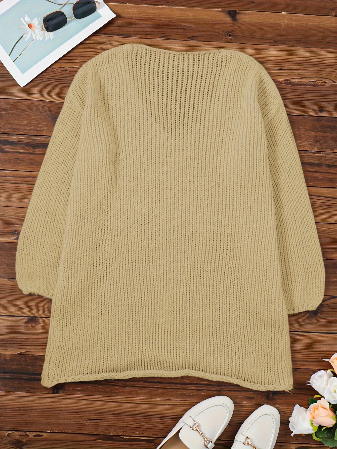 Women's Plus Size Casual V-Neck Oversized Sweater in Solid Color