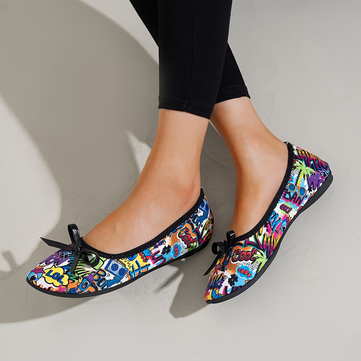 Zapatos planos de lona para mujer con estampado de dibujos animados y detalles de lazo