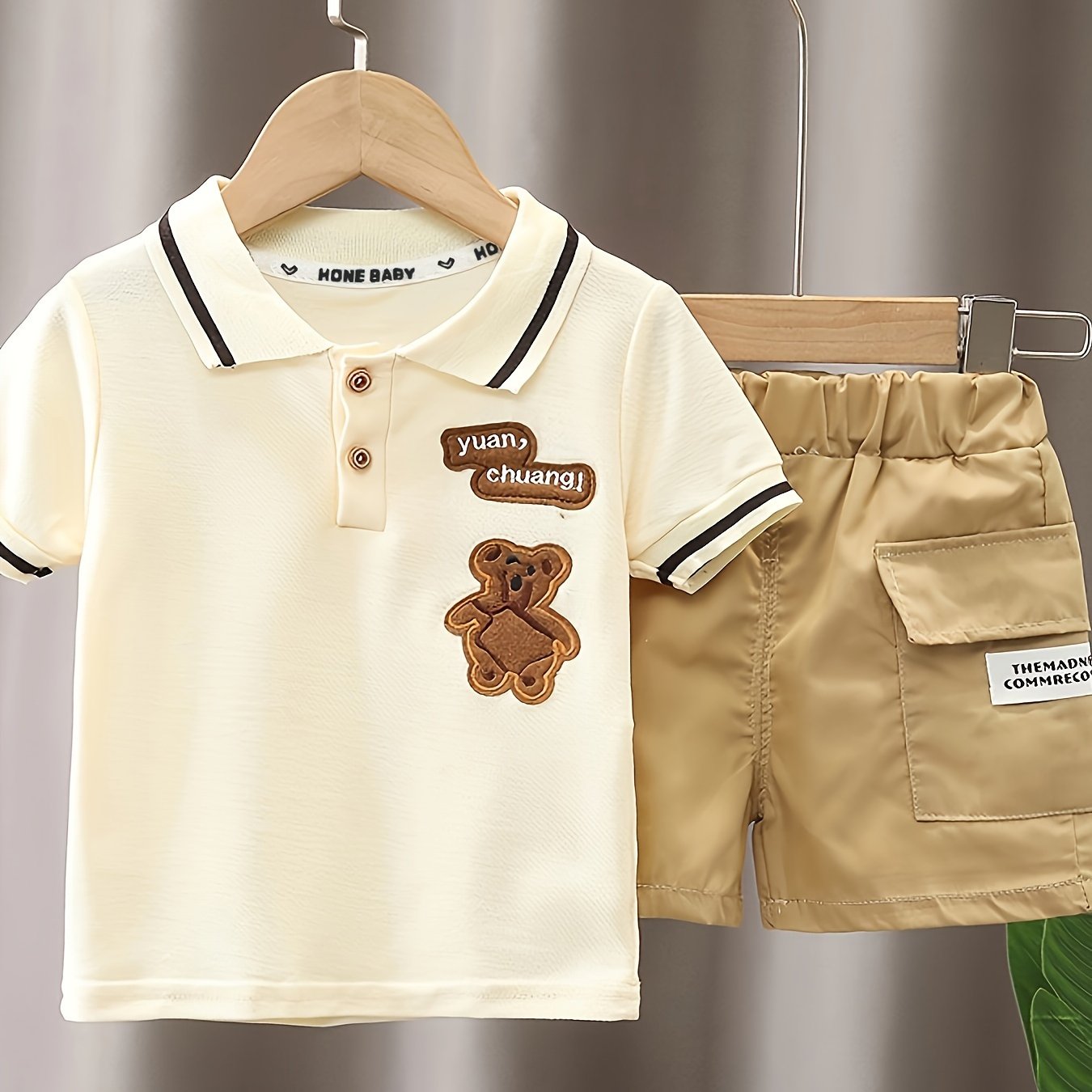 Милый летний комплект для младенцев-мальчиков с вышитым медвежонком, состоящий из футболки с коротким рукавом и шорт с карманами, идеально подходит для активного отдыха на улице.