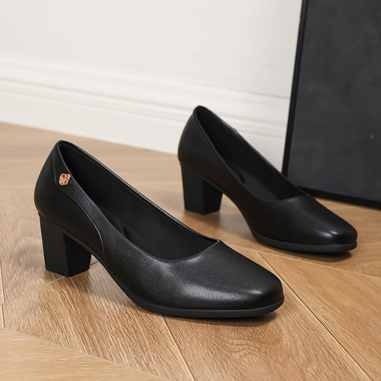 Women's Square Toe Metal Buckle Flat Shoes All Match Fashionable