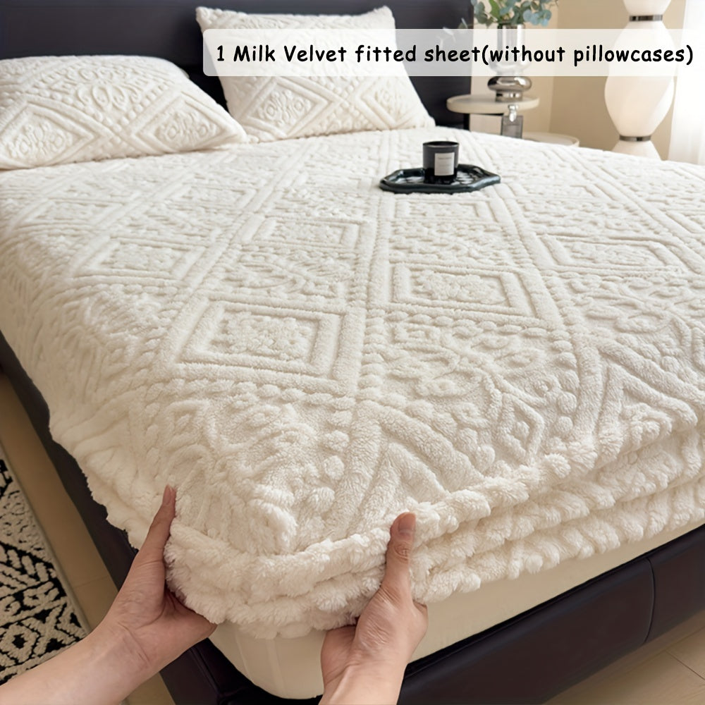 Velvet Fitted Sheet Protector Waterproof Breathable Urine-Resistant All-Season