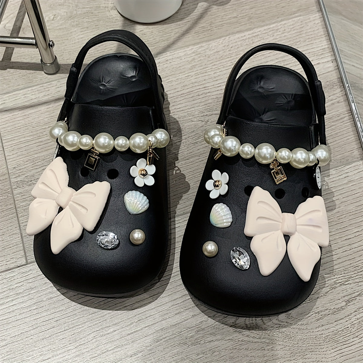 Women's Faux Pearl Clogs Platform Bowknot Breathable Hollow Out Garden Shoes