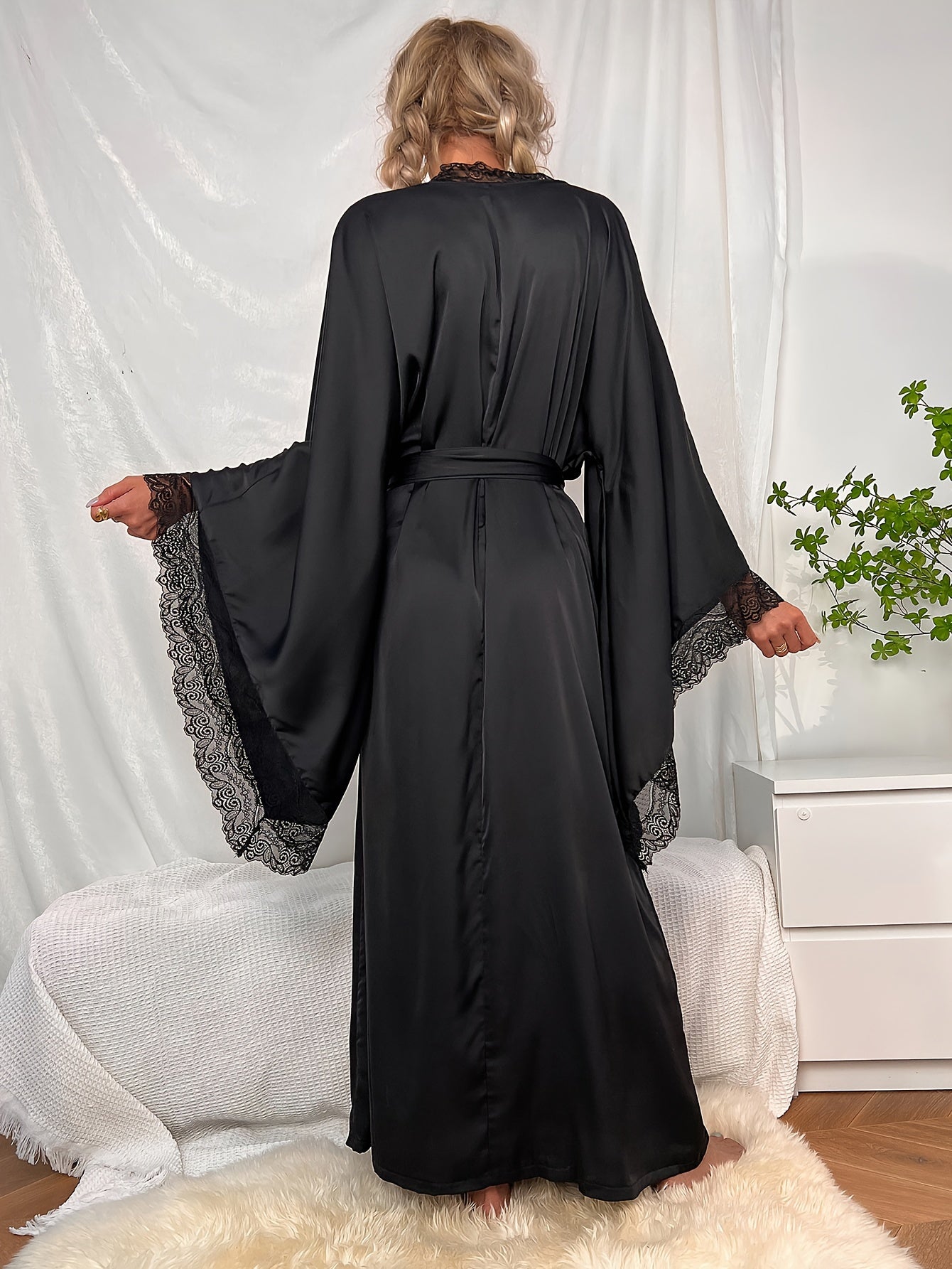 Women's Satin Robe Black Lace Trim V-Neck Long Sleeve Belted Fall Winter Elegant