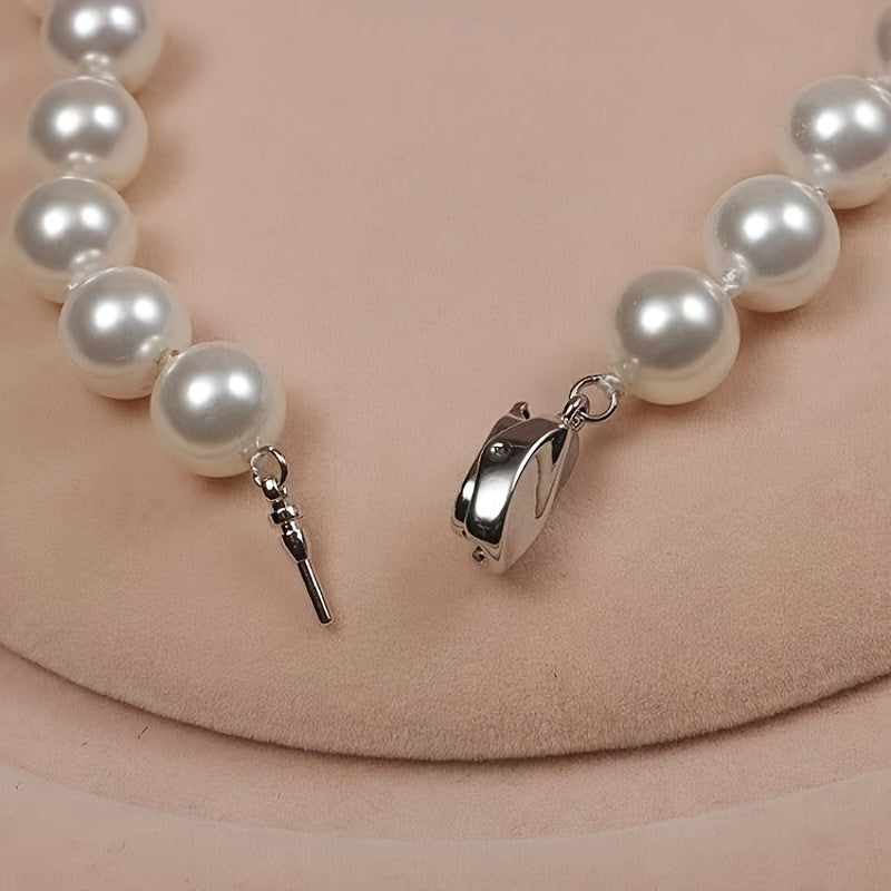 Freshwater Pearl Necklace for Women Elegant Jewelry for Weddings and Gifts