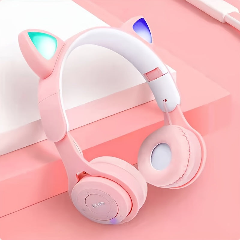 Wireless Headset with Luminous Cat Ears, LED Lights, Foldable, Wireless, for Travel and Gaming