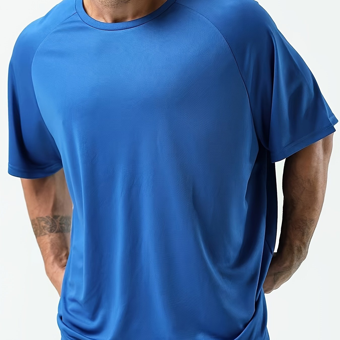 Men's Oversized Solid Polyester T-Shirt for Sports and Fitness Quick Dry Breathable Big & Tall