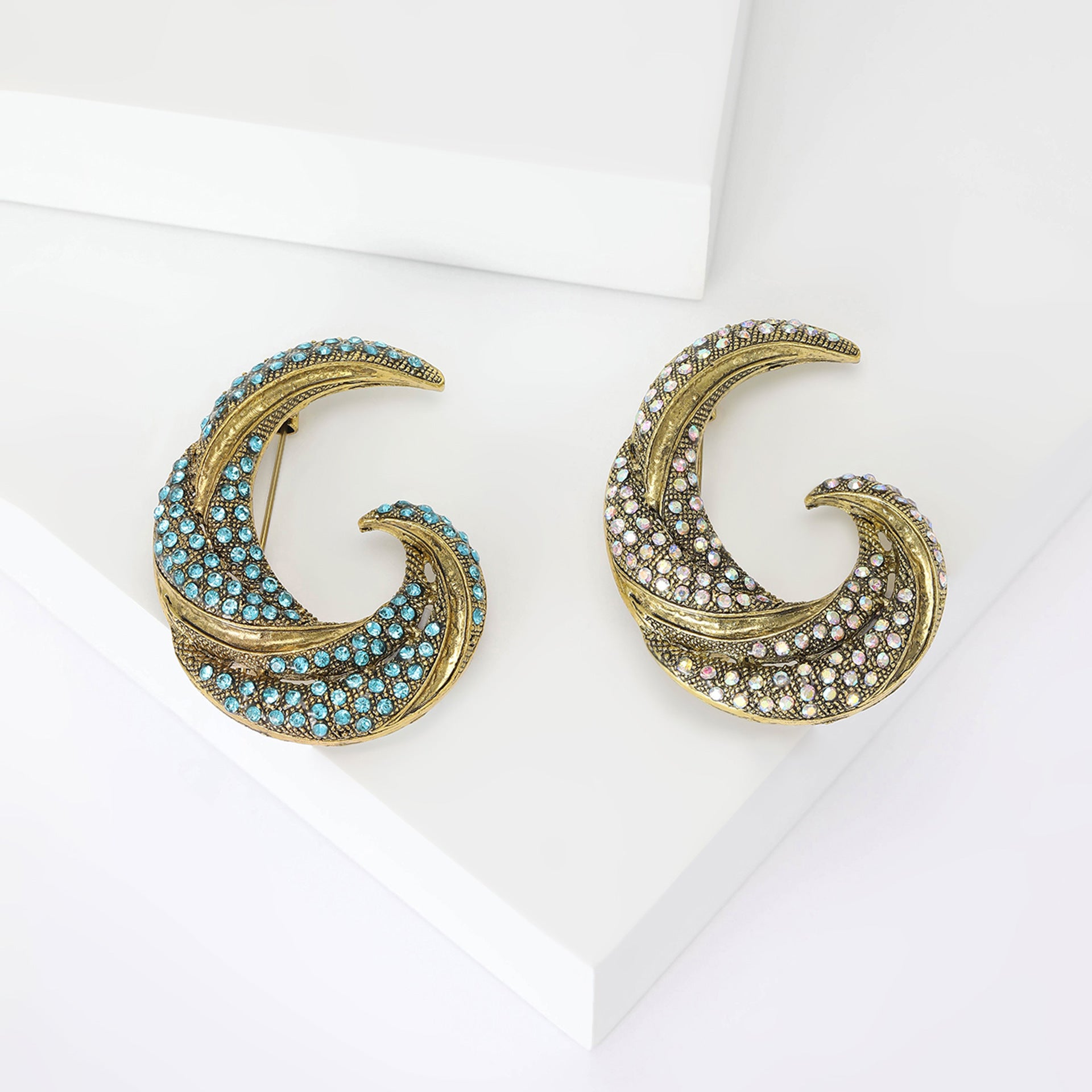 Irregular Shaped Rhinestone Brooch Crystal Badge Pin Luxury Jewelry for Women Men