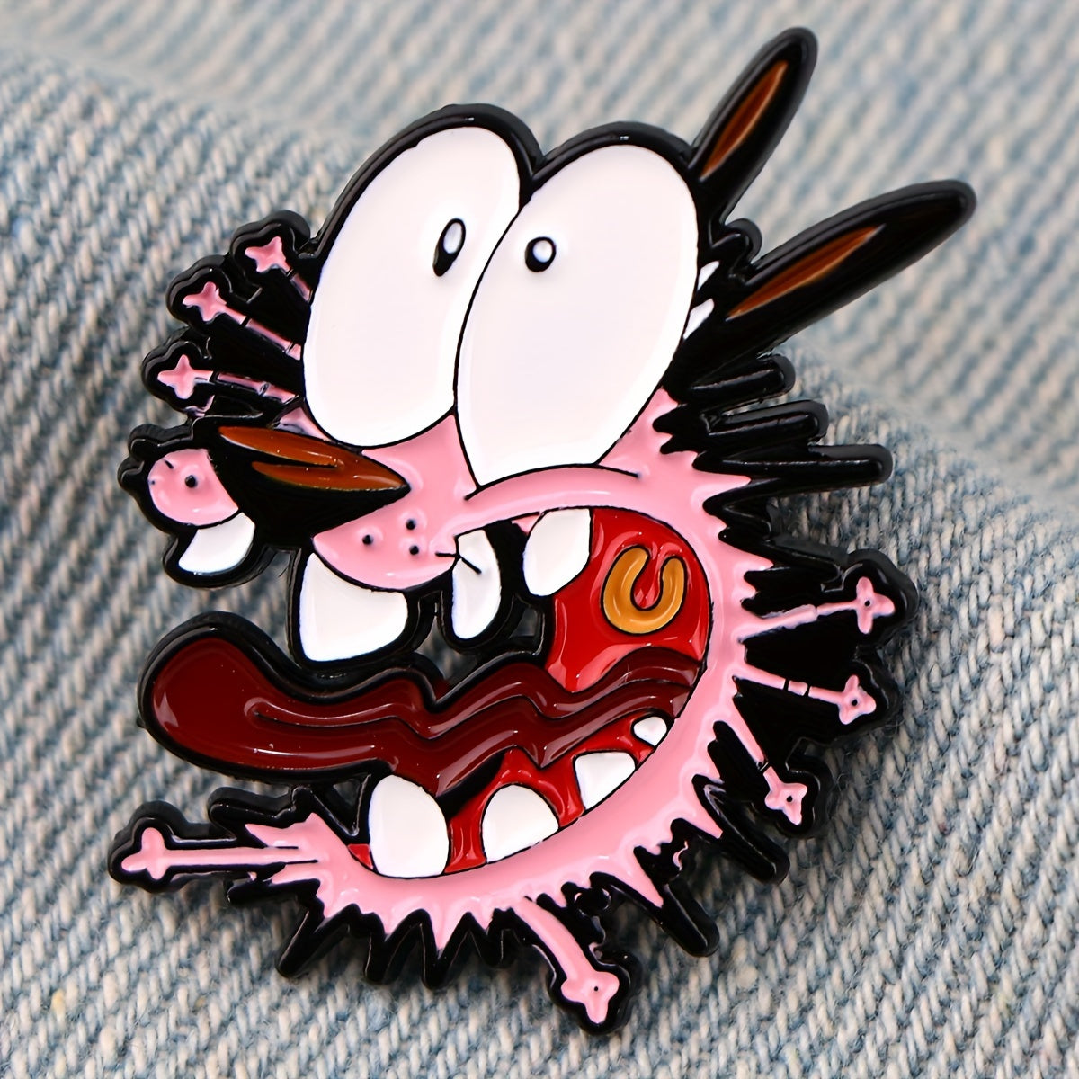 Cartoon Enamel Pin Badge with Unique Pattern for Clothing and Bags