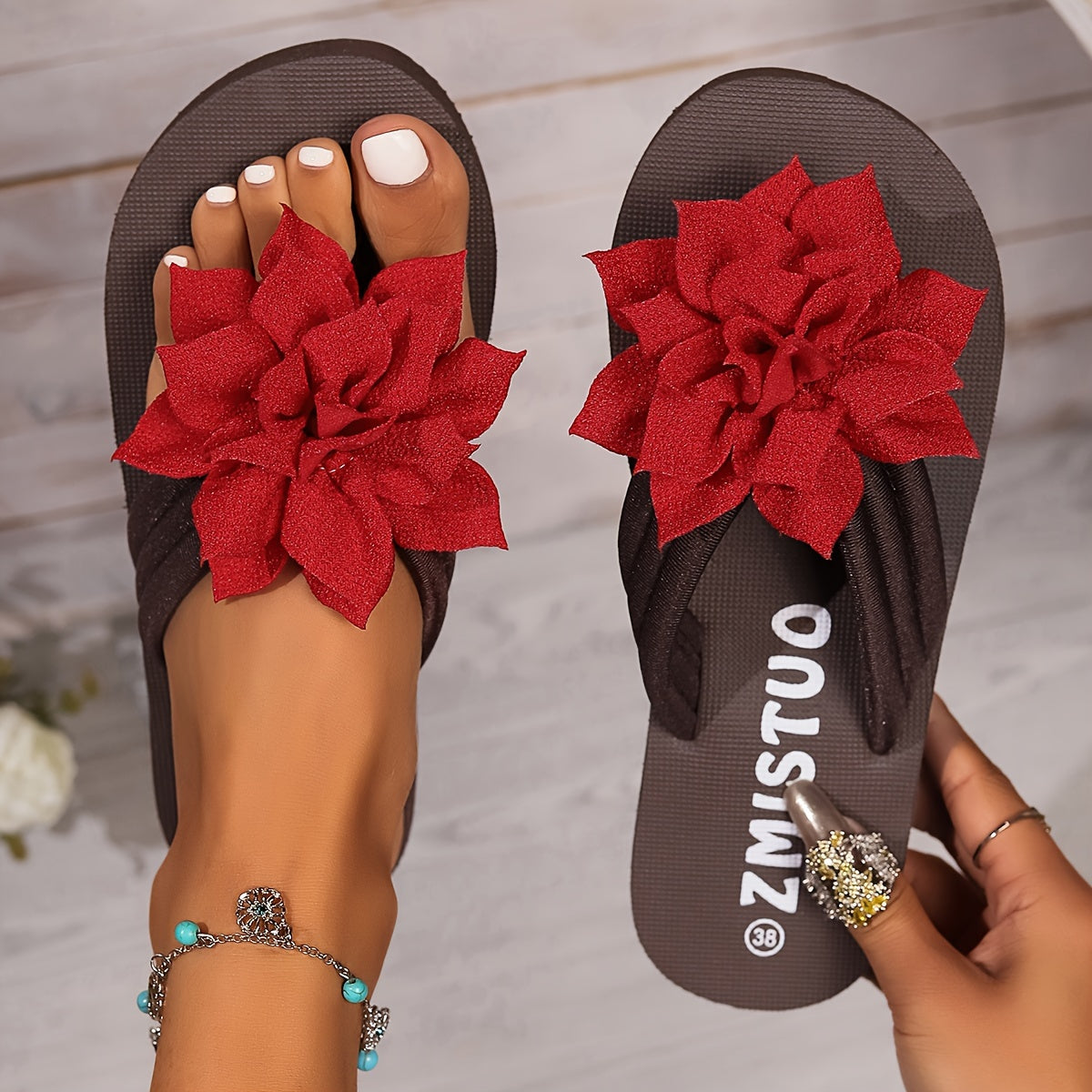 Women's Brown Floral Flat Sandals Lightweight Non-Slip Summer Beach Shoes