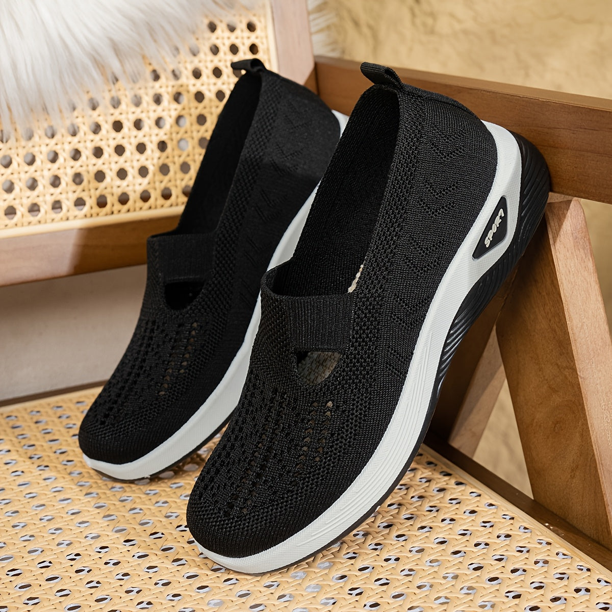 Women's Breathable Soft-Soled Casual Shoes with Elastic Openings
