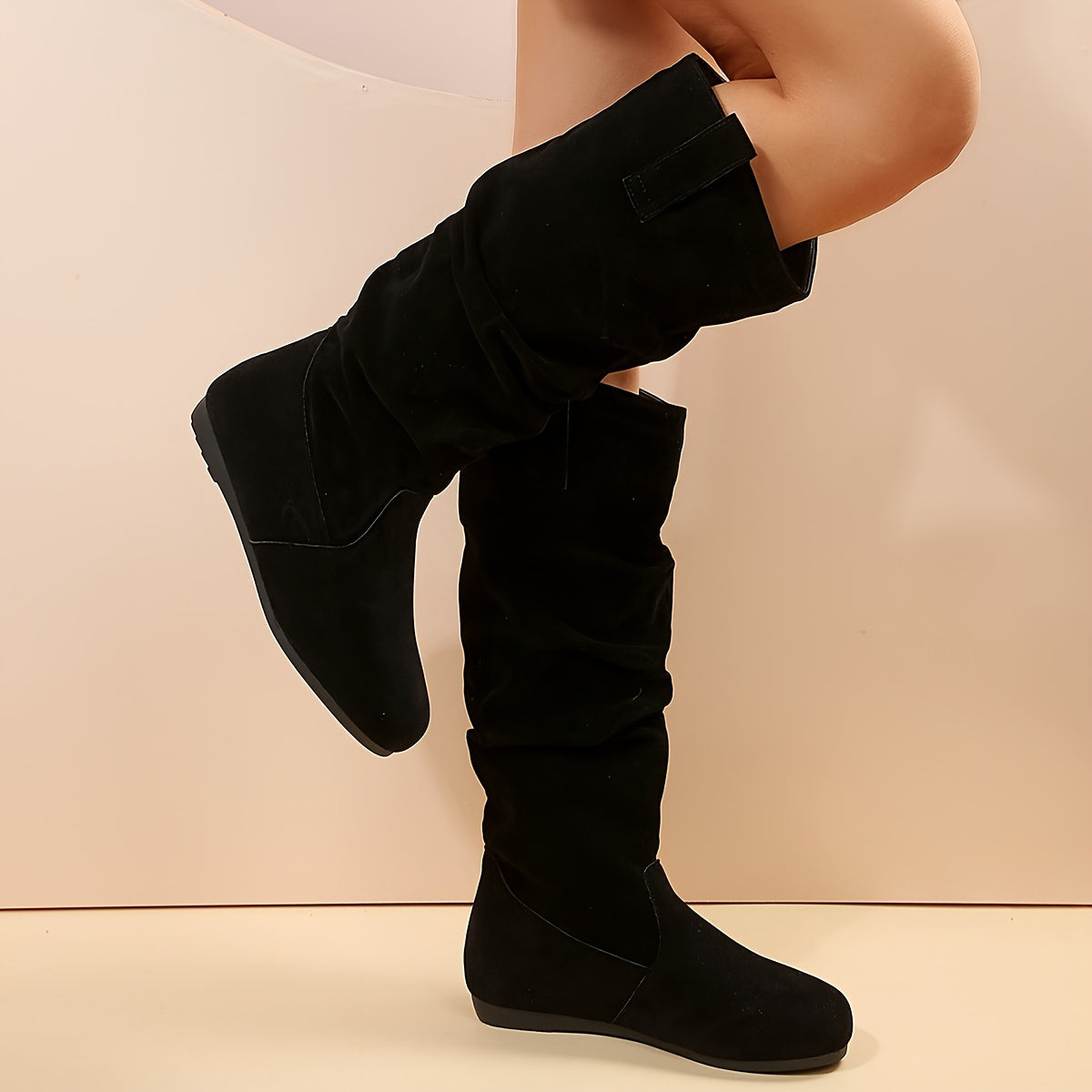 Women's Matte Pleated Flat Round Toe Warm Fashion Boots