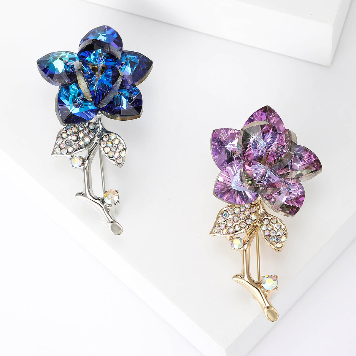 Elegant Crystal Rose Brooch Pin with Rhinestones and Floral Design