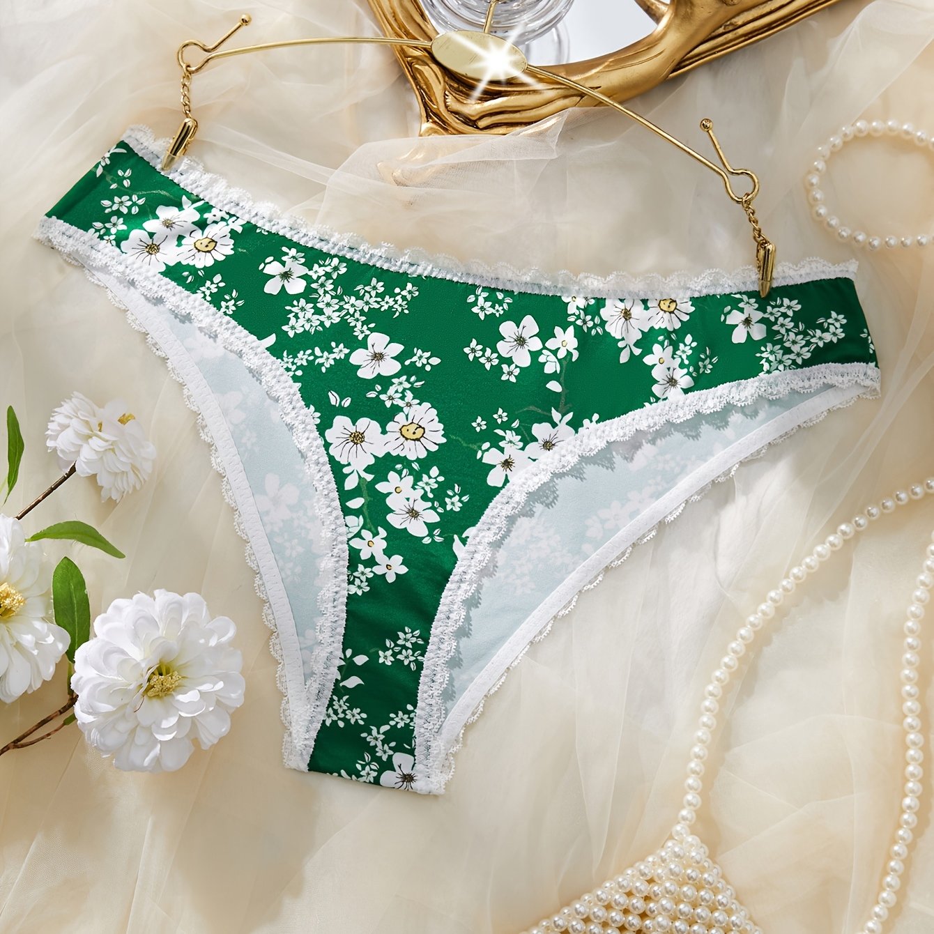 Women's Floral Print Lace Trim Panties Mid-Rise Breathable Polyester Blend