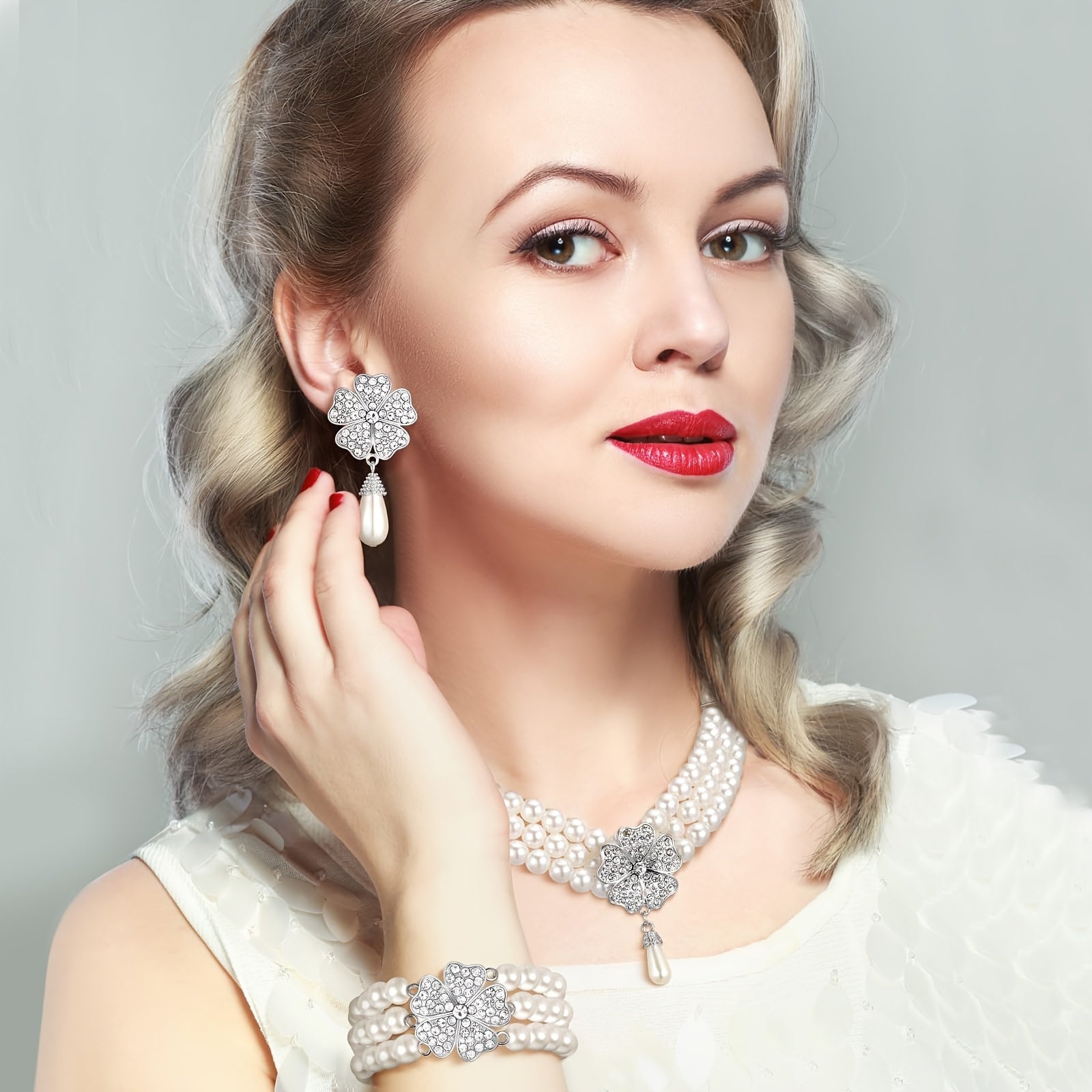 Vintage 1920s Pearl Jewelry Set with Flapper Earrings Necklace and Bracelet for Women