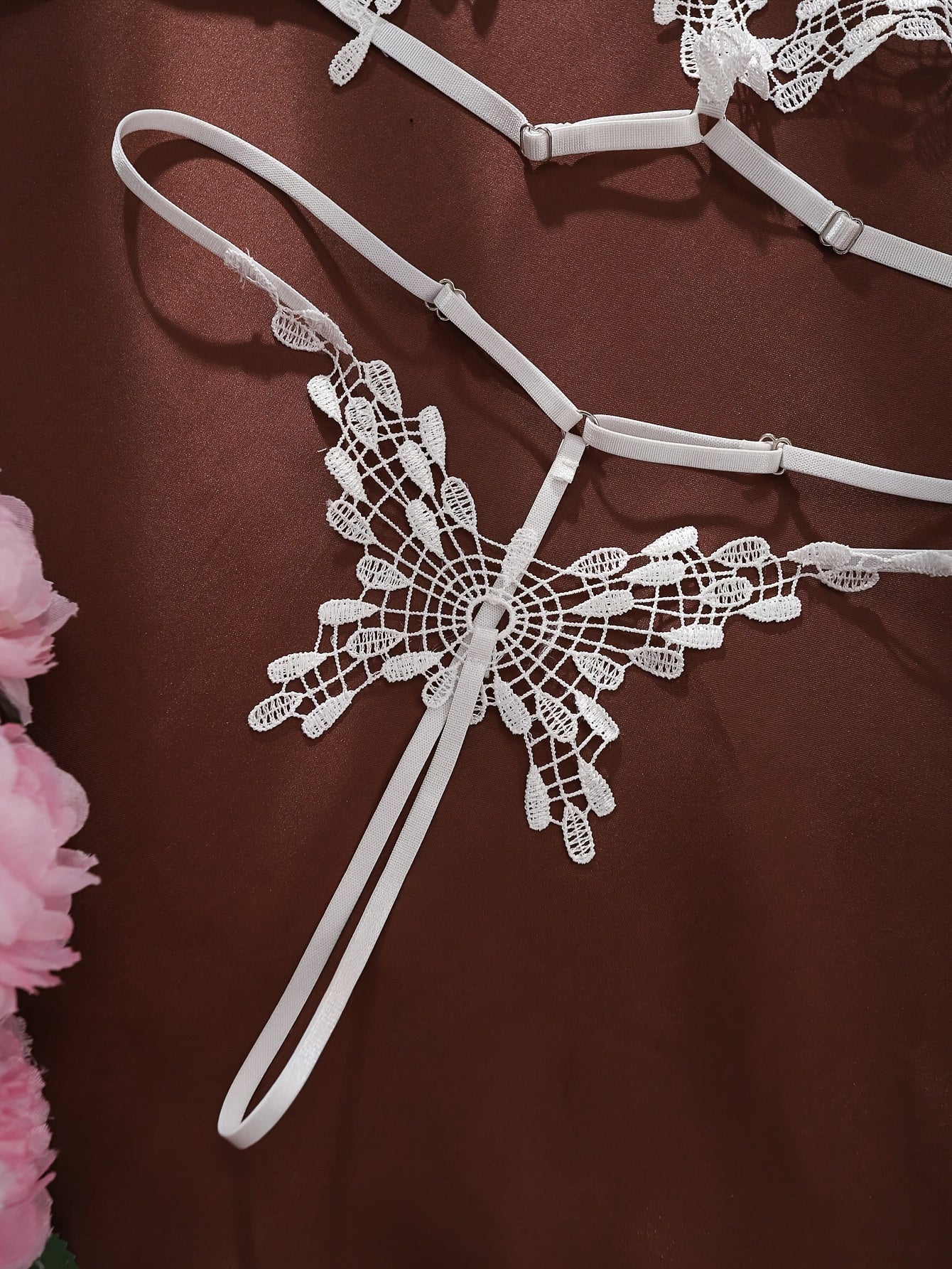 Lingerie Set with Lace Butterfly Neck Hanging for Women