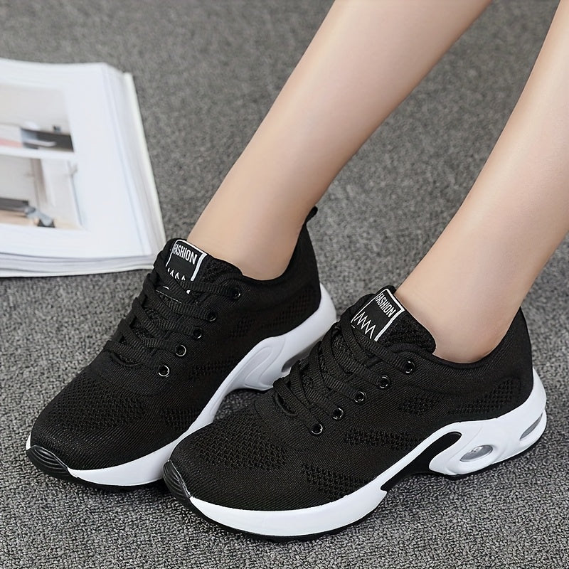 Women Low-Top Breathable Sneakers with Shock-Absorbing Cushioning
