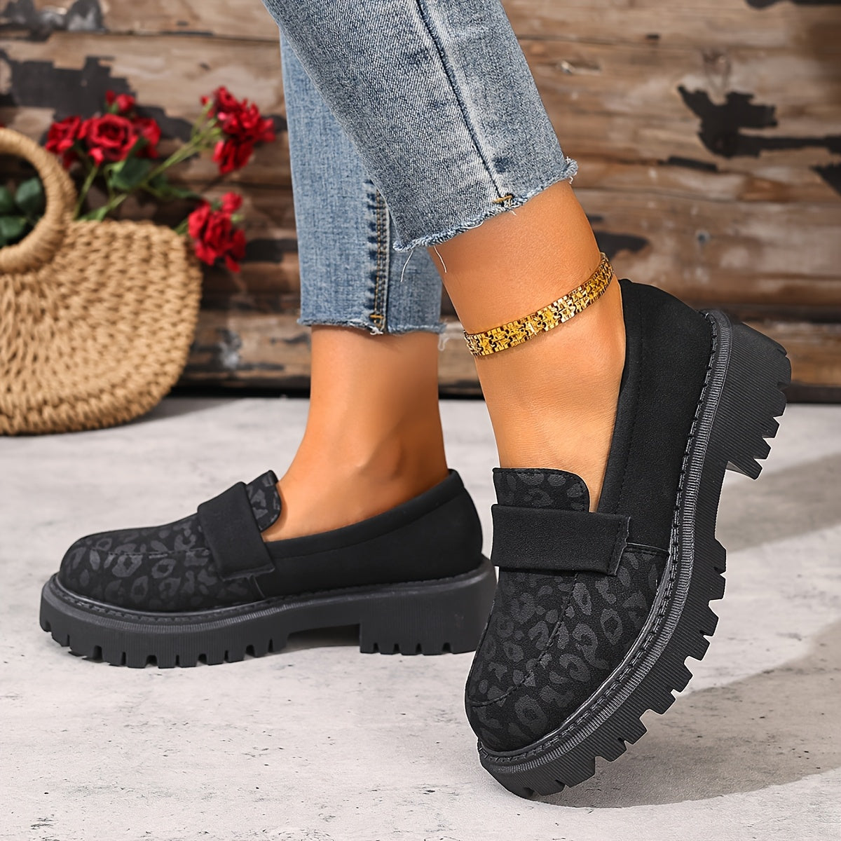 Women Leopard Print Loafers Thick Sole Comfortable Slip-On Shoes