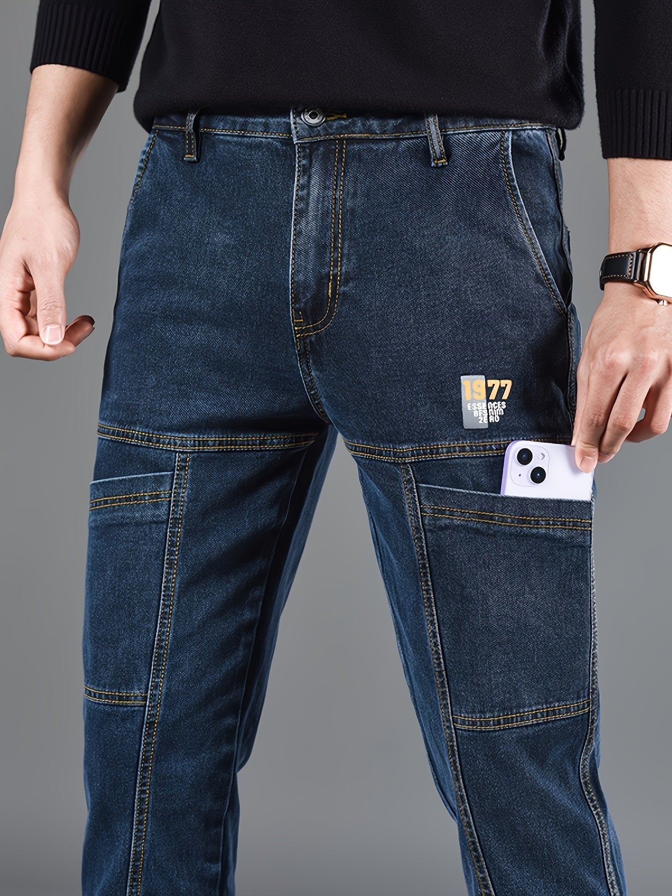 Men's Regular Fit Denim Jeans with Washed Print and Slight Stretch