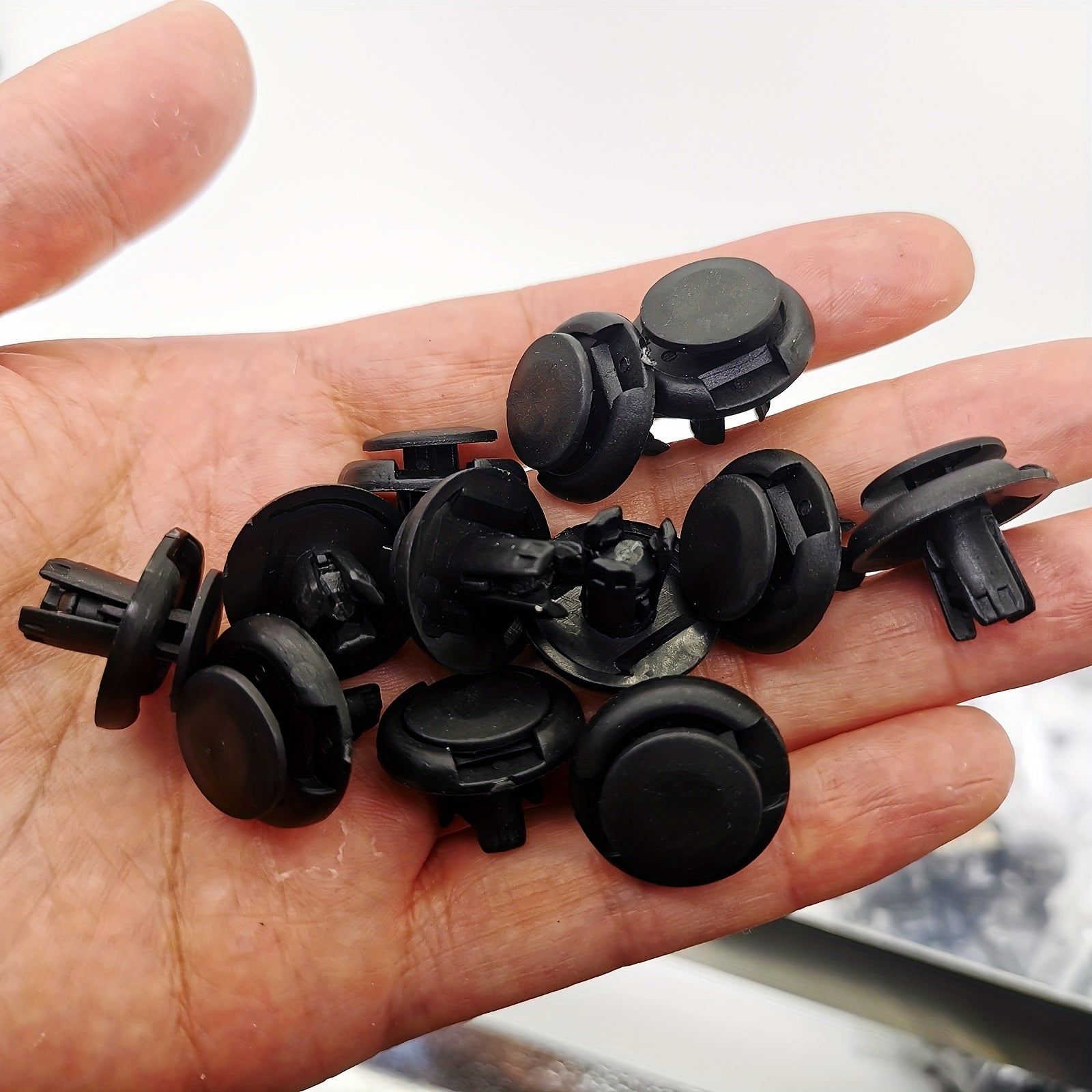 50 Pcs Plastic Car Bumper Rivet Fasteners 8mm Push Type Hood Fender Clips