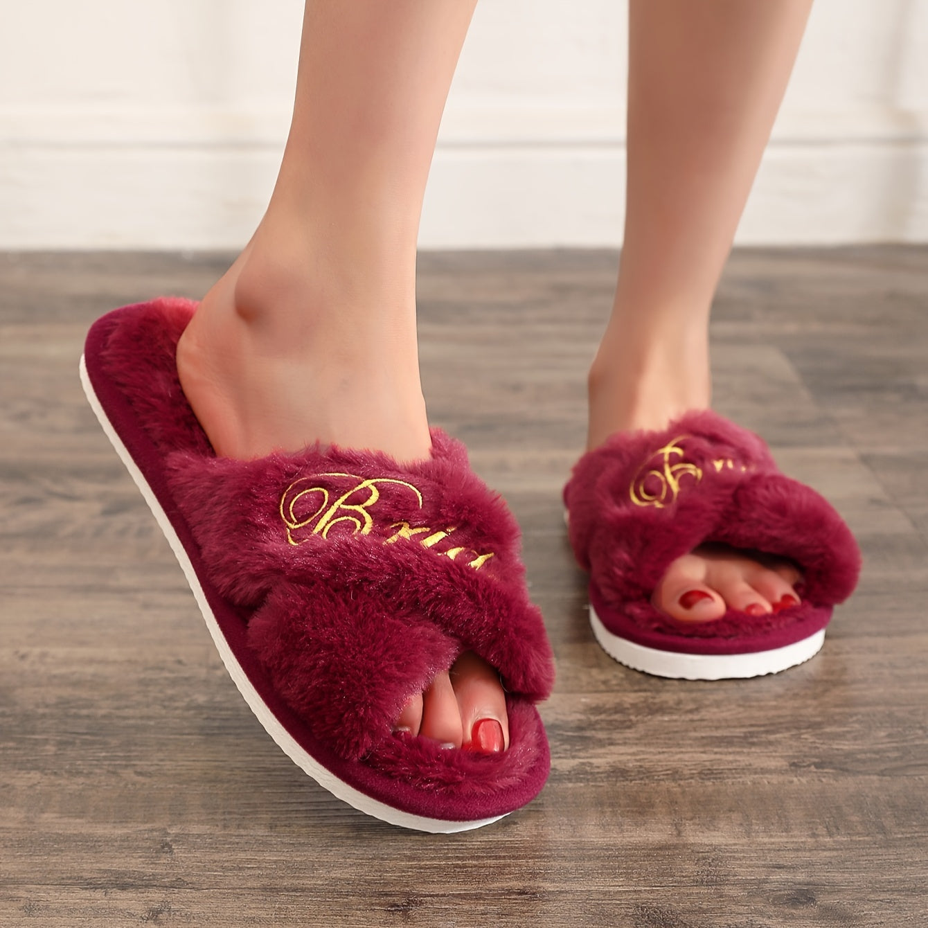 Women's Embroidered Faux Fur Slip-On Slippers White Comfort Wedding Occasion