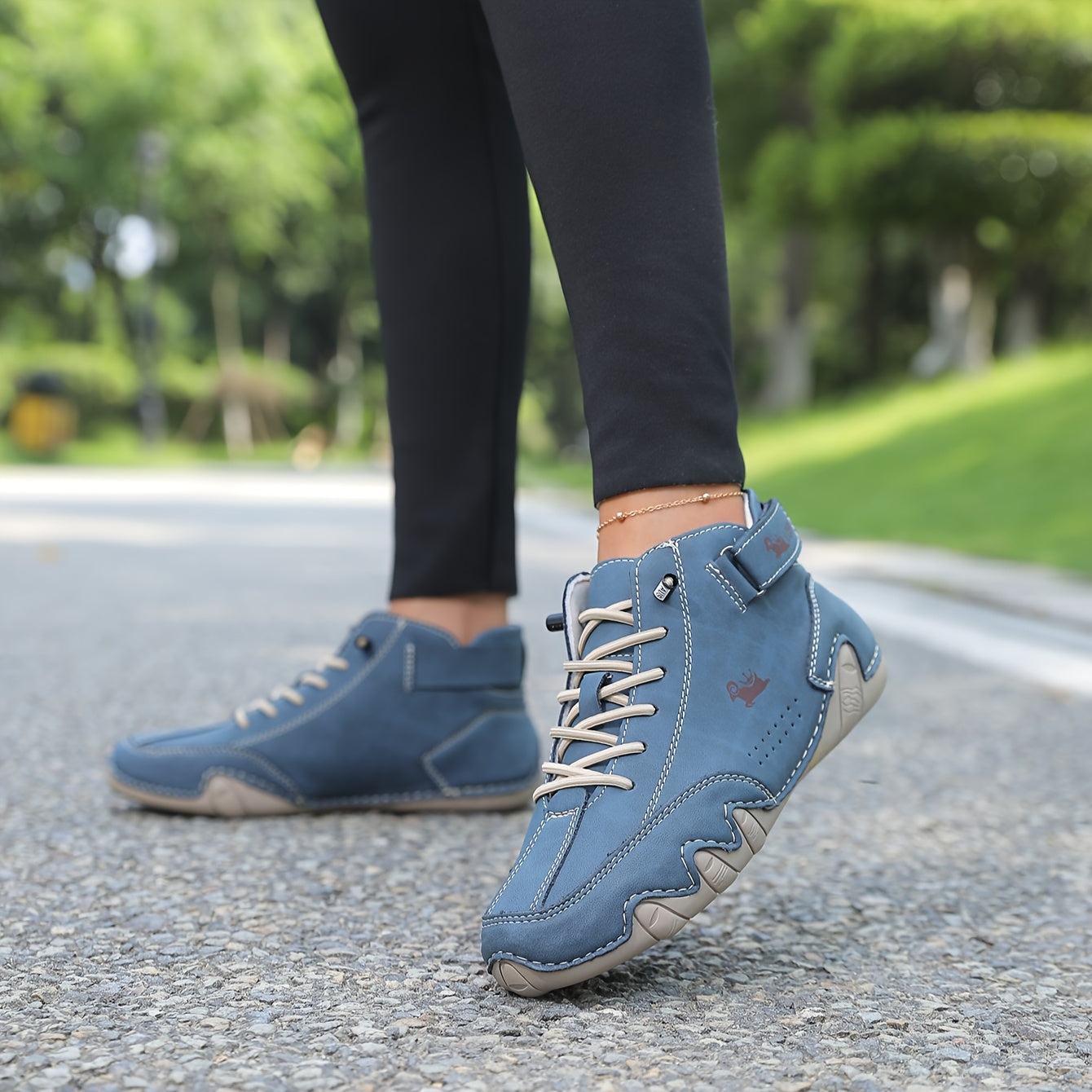 Unisex Casual Lightweight Sports Shoes Short Boots Black Size 9