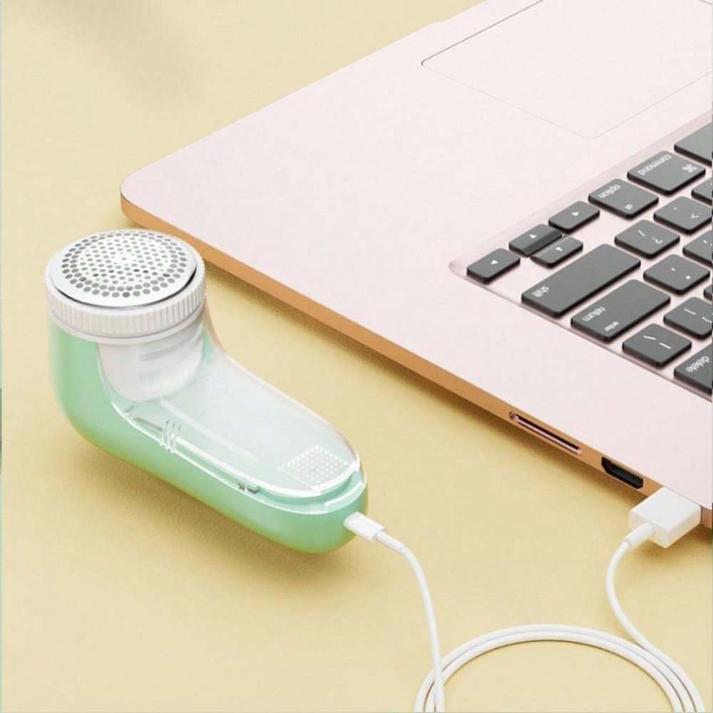 Portable USB Rechargeable Lint Remover for Clothes Furniture Bedding Carpets