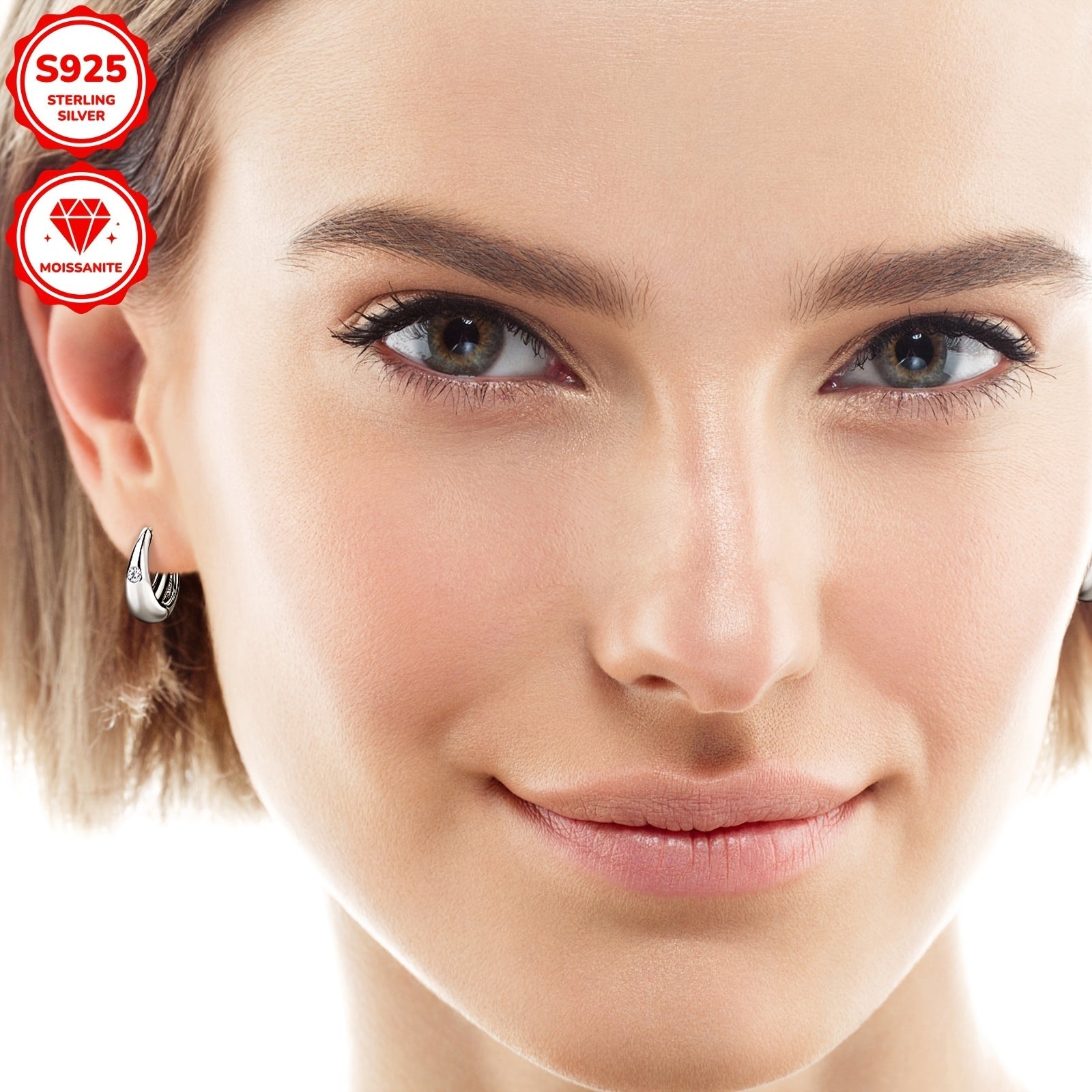 Эти стильные женские серьги-кольца изготовлены из серебра 925 пробы и украшены камнями из Мозамбика размером 2,5 мм. Простой, но модный дизайн имеет круглую форму и весит в общей сложности 4,36 г серебристого цвета. Каждая серьга украшена 2.