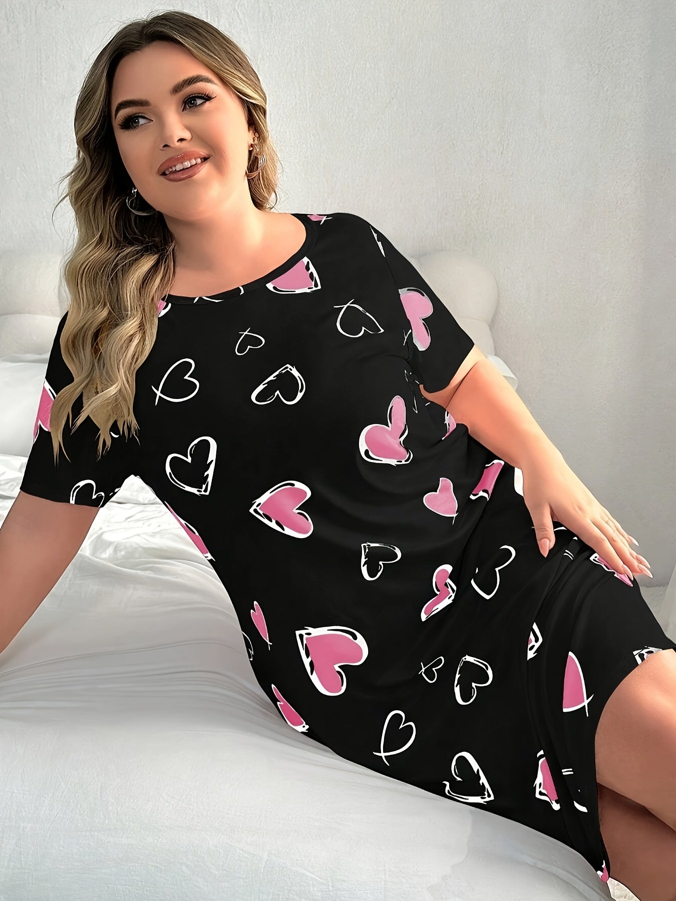 Plus Size Women's Sleep Dress Short Sleeve Heart Print Lounge Wear Pink Red