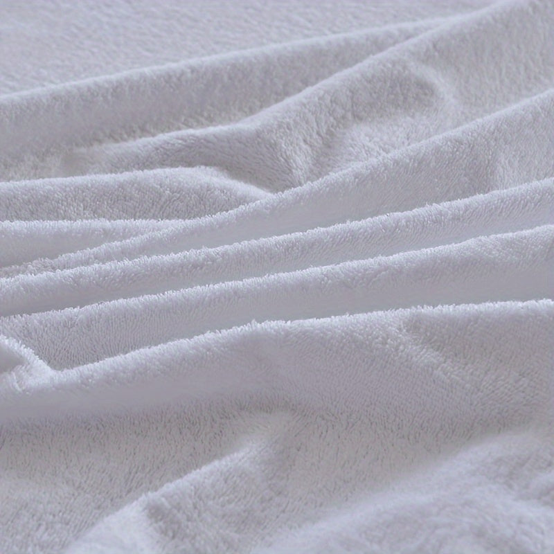 Waterproof Twill Weave Pillowcase with Velvet Touch, Stain-Resistant, 60 Thread Count