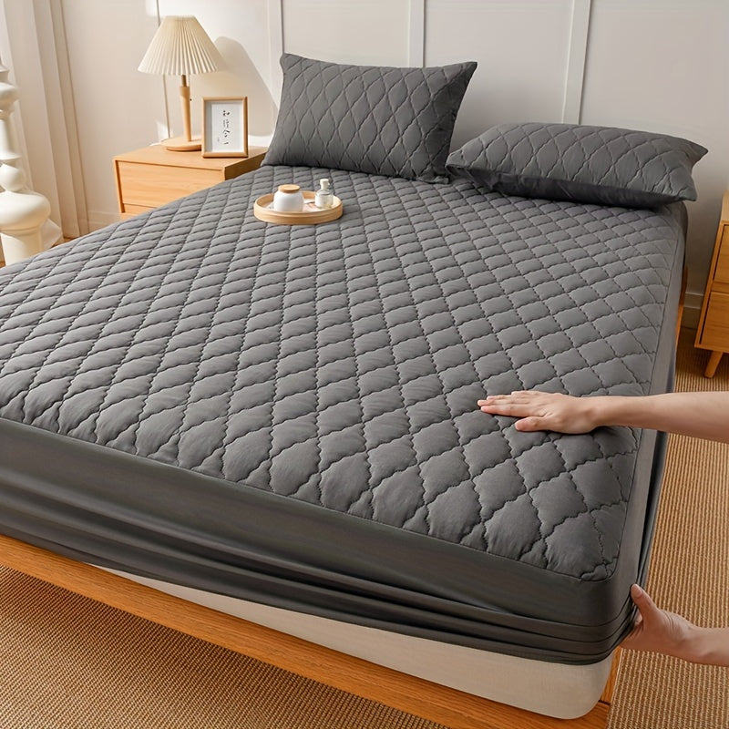 Waterproof Quilted Mattress Protector Single Double Hypoallergenic Polyester Easy to Clean