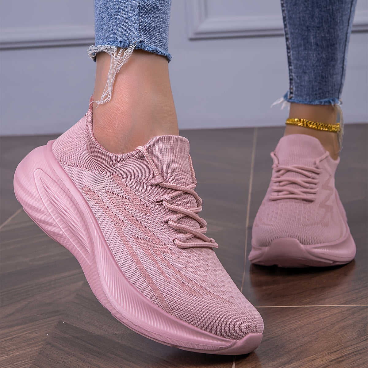 Women's Casual Low-Top Sneakers Breathable Fabric Lightweight Athletic Shoes
