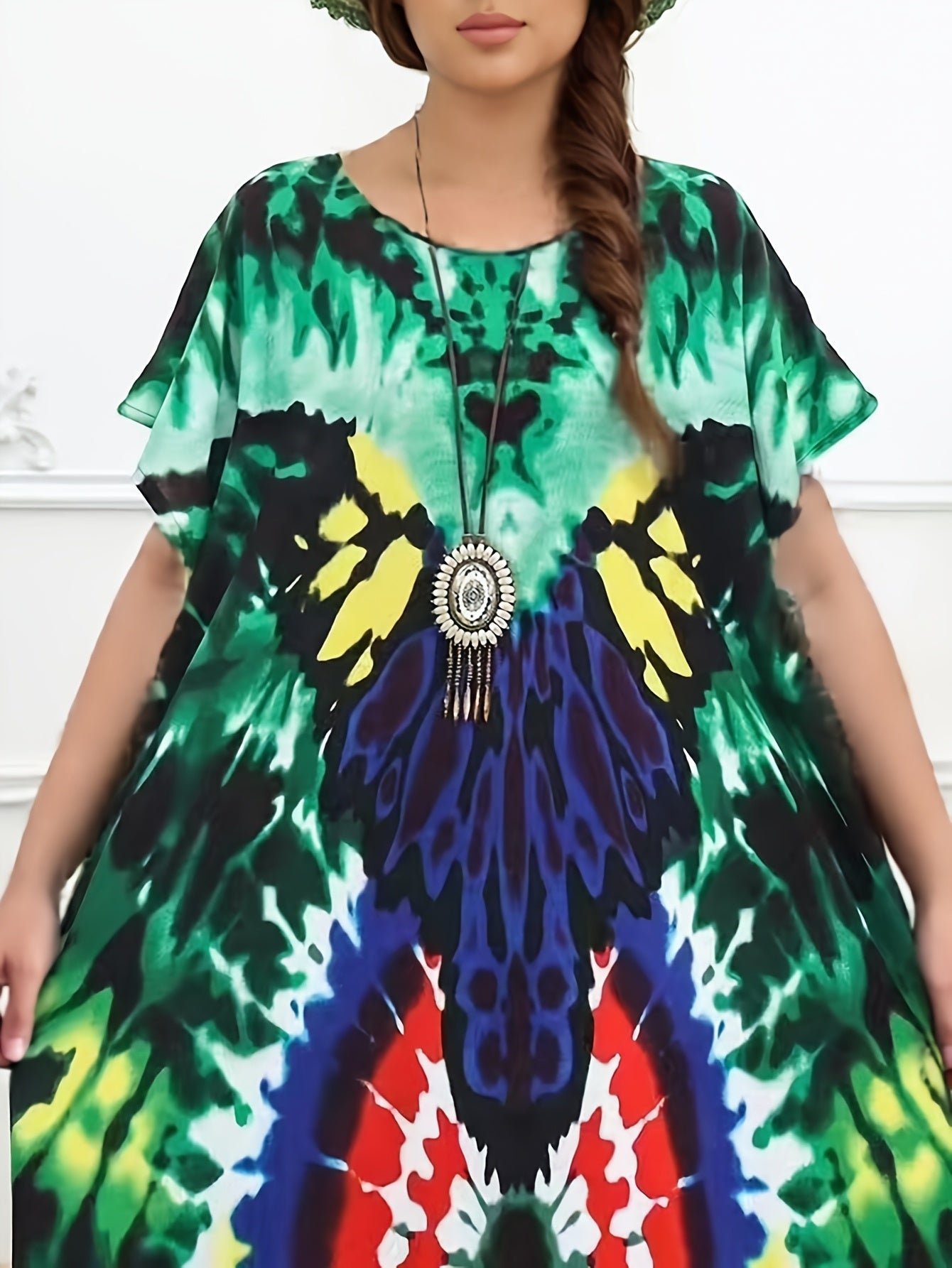 Plus o'lcham ayollar uchun bohem maxi kiyi, jonli gul naqshsiz, qo'lsiz plyaj kiyimlari