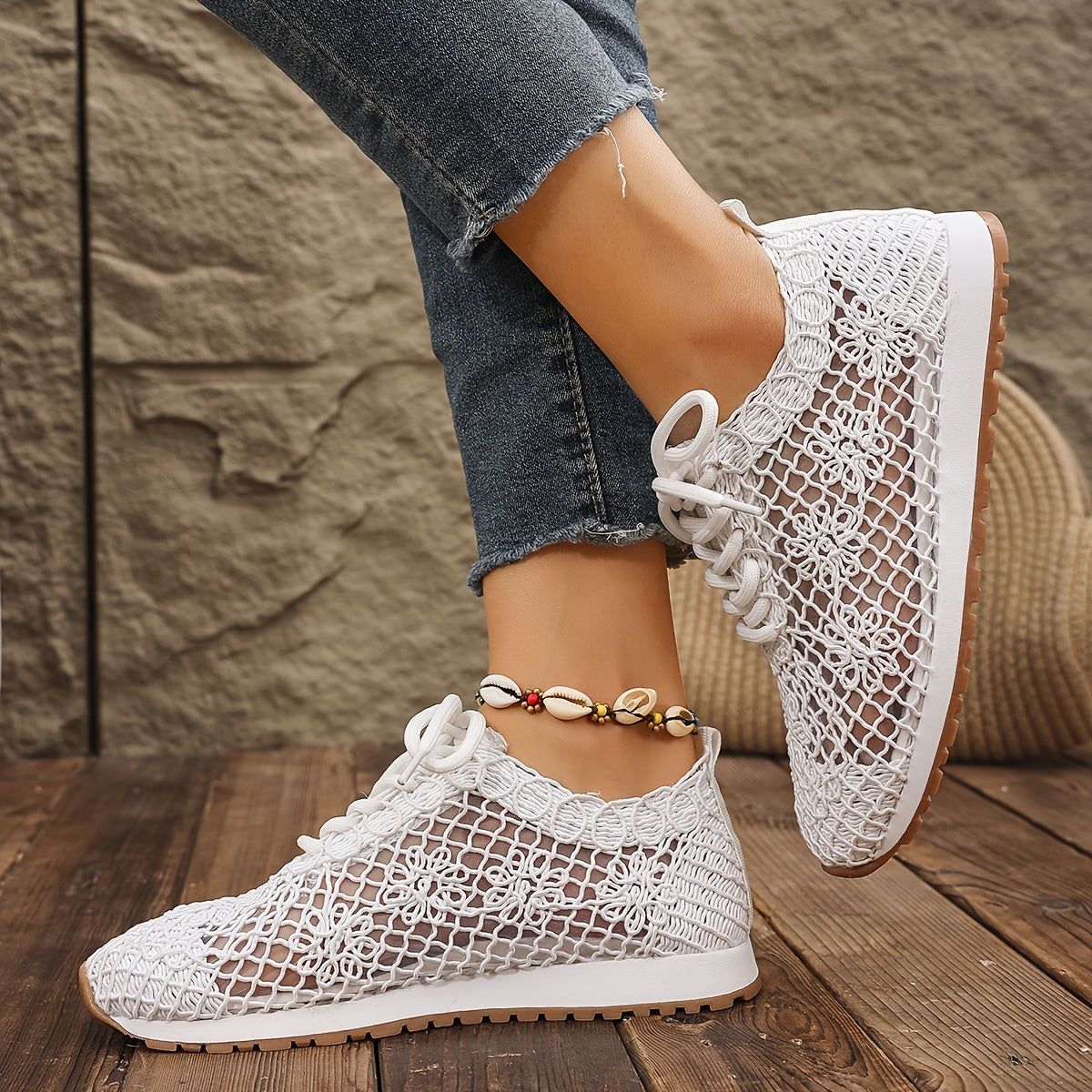 Women Mesh Sports Shoes Casual Non Slip Sneakers with Flower Pattern