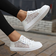 Women's White Breathable Lace-Up Low-Top Sneakers Casual Walkers